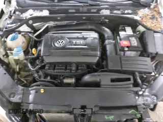 2015 Volkswagen Jetta Sport with VIN 3VWD17AJ1FM402112, listed as a IAAI auction lot 41368075 with 137,558 mi miles and . Bid and sale history available at DreamBid. Image 10.