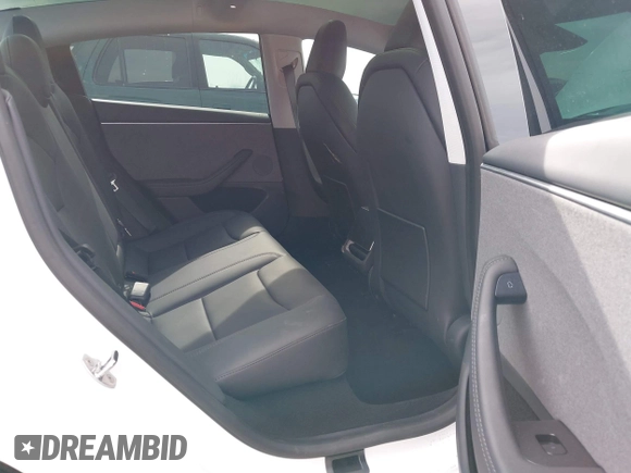 2025 Tesla Model 3 Long Range with VIN 5YJ3E1EA9SF943028, listed as a IAAI auction lot 42372207 with 3,975 mi miles and . Bid and sale history available at DreamBid. Image 8.
