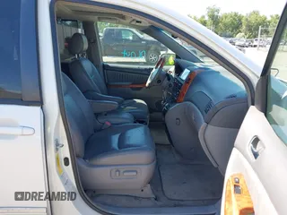 2008 Toyota Sienna XLE with VIN 5TDBK22CX8S013241, listed as a IAAI auction lot 42609126 with 201,919 mi miles and . Bid and sale history available at DreamBid. Image 5.
