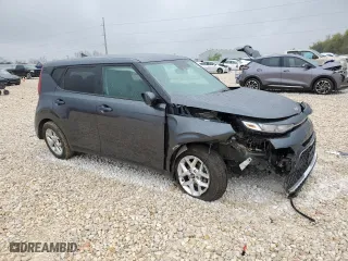 2021 Kia Soul X-Line with VIN KNDJ23AU4M7772919, listed as a Copart auction lot 50230035 with 0 mi miles and Salvage Title. Bid and sale history available at carsss.com. Image 4.