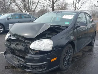 2008 Volkswagen Jetta Sedan S with VIN 3VWJZ71K18M046235, listed as a IAAI auction lot 41477069 with 123,607 mi miles. Bid and sale history available at carsss.com. Image 2.