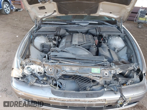 2002 BMW 5 Series 525iA with VIN WBADT43442GY95336, listed as a IAAI auction lot 42068577 with 1 mi miles. Bid and sale history available at carsss.com. Image 10.
