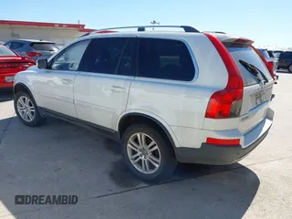 2011 Volvo XC90 I6 с VIN YV4952CY1B1606293, выставлен на аукционе IAAI как лот 41865029 с пробегом 248 831 миль миль и . История ставок и продаж доступна на DreamBid. Изображение 3.