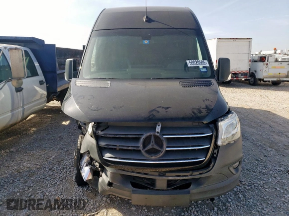 2019 Mercedes-Benz Sprinter with VIN W1X8ED3Y4KP192983, listed as a Copart auction lot 50020505 with 115,164 mi miles and Salvage Title. Bid and sale history available at DreamBid. Image 5.