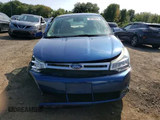 2008 Ford Focus SE with VIN 1FAHP35N68W189448, listed as a Copart auction lot 69706044 with 60,721 mi miles and Salvage Title. Bid and sale history available at carsss.com. Image 5.