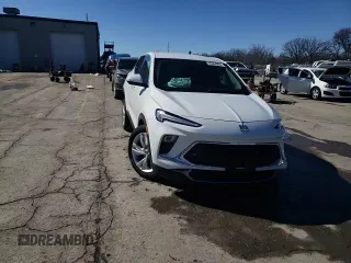 2024 Buick Encore GX Preferred с VIN KL4AMBS20RB034910, выставлен на аукционе Copart как лот 45584805 с пробегом 32 341 миль миль и Списание • Salvage title. История ставок и продаж доступна на DreamBid. Изображение 15.