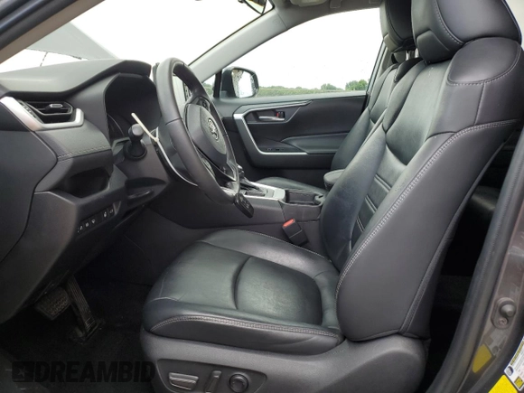 2021 Toyota RAV4 XLE Premium with VIN 2T3C1RFV9MC109917, listed as a Copart auction lot 58594335 with 64,995 mi miles and Salvage title. Bid and sale history available at DreamBid. Image 7.