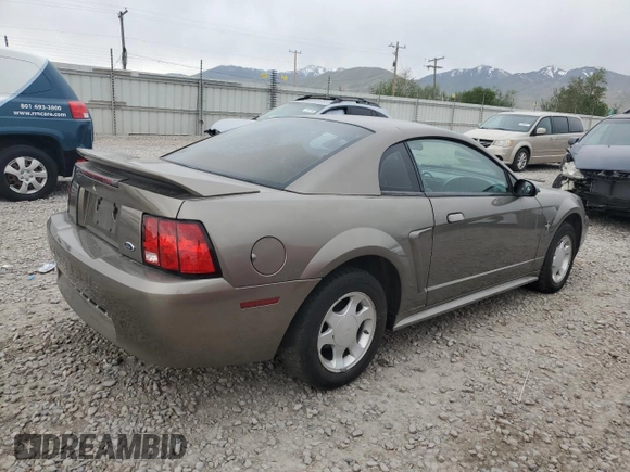 2001 Ford Mustang Standard with VIN 1FAFP40421F193076, listed as a Copart auction lot 57353585 with Not provided miles and Clean title. Bid and sale history available at DreamBid. Image 3.