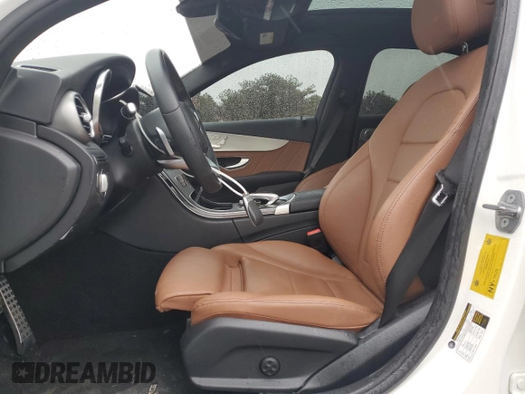 2019 Mercedes-Benz C with VIN NY75020, listed as a Copart auction lot 43911244 with 20,400 mi miles and . Bid and sale history available at DreamBid. Image 7.