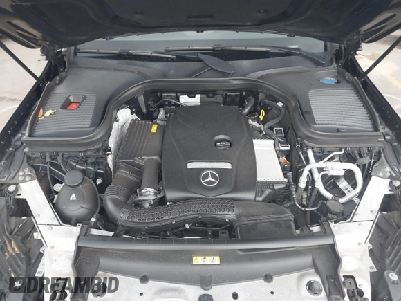 2019 Mercedes-Benz GLC 300 with VIN WDC0J4KB0KF667213, listed as a IAAI auction lot 40422288 with 56,488 mi miles and . Bid and sale history available at DreamBid. Image 10.