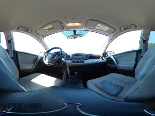 2015 Toyota RAV4 LE с VIN JTMBFREV4FJ027432, выставлен на аукционе IAAI как лот 42373202 с пробегом 76 954 миль миль и . История ставок и продаж доступна на DreamBid. Изображение 18.