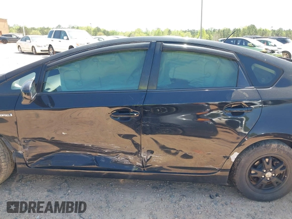 2014 Toyota Prius Four with VIN JTDKN3DUXE0364913, listed as a IAAI auction lot 41998340 with 113,541 mi miles. Bid and sale history available at carsss.com. Image 14.
