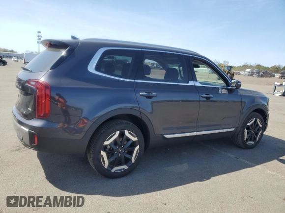 2025 Kia Telluride S z VIN 5XYP6DGC3SG577316, wystawiony jako Copart lot #55339495 z przebiegiem 5371 mil mil oraz Szkody całkowita. Historia ofert i sprzedaży dostępna na DreamBid. Obrazek 3.