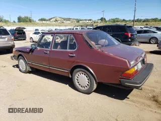 1984 Saab 900 z VIN YS3AH45J0E1012360, wystawiony jako Copart lot #72200784 z przebiegiem 247 761 mil mil oraz Czysty tytuł • Clean title. Historia ofert i sprzedaży dostępna na DreamBid. Obrazek 2.