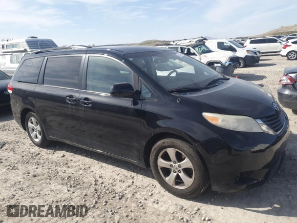 2013 Toyota Sienna LE AAS with VIN 5TDKK3DC6DS296783, listed as a Copart auction lot 52014085 with 0 mi miles and Salvage Title. Bid and sale history available at carsss.com. Image 4.