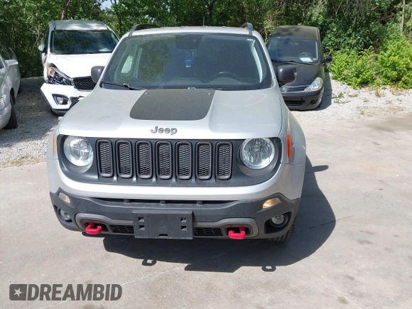 2018 Jeep Renegade Trailhawk with VIN ZACCJBCB3JPG76327, listed as a IAAI auction lot 42299355 with 85,996 mi miles and . Bid and sale history available at DreamBid. Image 12.