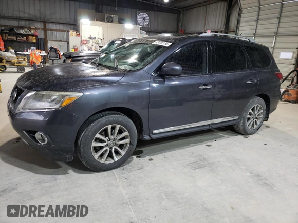 2014 Nissan Pathfinder Platinum with VIN 5N1AR2MM4EC603036, listed as a Copart auction lot 53446195 with 204,764 mi miles and Salvage Title. Bid and sale history available at carsss.com. Image 1.