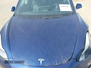2018 Tesla Model 3 Long Range Battery z VIN 5YJ3E1EB7JF088224, wystawiony jako IAAI lot #42097665 z przebiegiem Nie podano mil oraz . Historia ofert i sprzedaży dostępna na DreamBid. Obrazek 10.