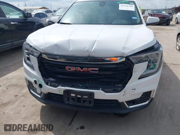 2022 GMC Terrain SLE z VIN 3GKALMEV7NL301774, wystawiony jako IAAI lot #42734720 z przebiegiem 48 012 mil mil oraz . Historia ofert i sprzedaży dostępna na DreamBid. Obrazek 6.