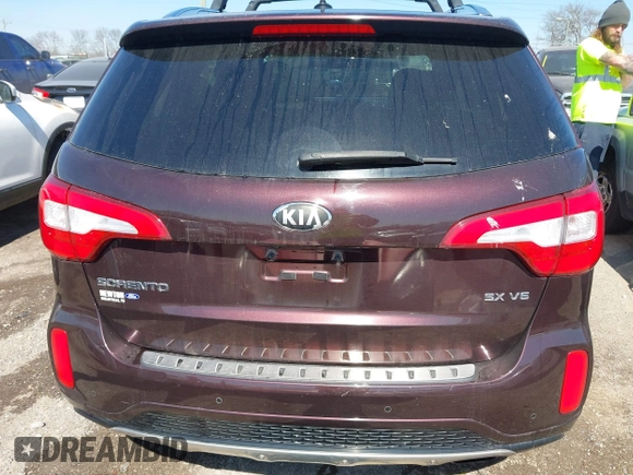 2015 Kia Sorento SX Limited with VIN 5XYKW4A76FG589701, listed as a IAAI auction lot 41661272 with 91,633 mi miles. Bid and sale history available at carsss.com. Image 16.