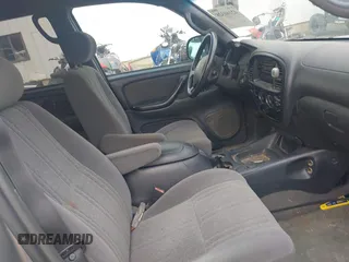 2004 Toyota Tundra SR5 with VIN 5TBDT441X4S442511, listed as a IAAI auction lot 42160328 with 157,997 mi miles and . Bid and sale history available at DreamBid. Image 5.
