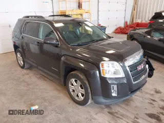 2015 GMC Terrain SLE z VIN 2GKALREK4F6164723, wystawiony jako IAAI lot #42260674 z przebiegiem 44 080 mil mil oraz . Historia ofert i sprzedaży dostępna na DreamBid. Obrazek 1.