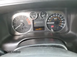 2006 Hummer H3 z VIN 5GTDN136668318328, wystawiony jako Copart lot #55275195 z przebiegiem 266 391 mil mil oraz Nie do naprawy • Non repairable. Historia ofert i sprzedaży dostępna na DreamBid. Obrazek 9.