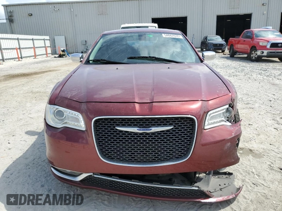 2019 Chrysler 300 Limited z VIN 2C3CCAEG1KH555560, wystawiony jako Copart lot #54662635 z przebiegiem 120 516 mil mil oraz Nie do naprawy • Non repairable. Historia ofert i sprzedaży dostępna na DreamBid. Obrazek 5.