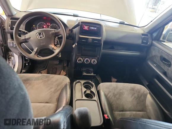 2002 Honda CR-V EX with VIN JHLRD78852C054719, listed as a Copart auction lot 64464625 with 313,662 mi miles and Clean title. Bid and sale history available at DreamBid. Image 8.