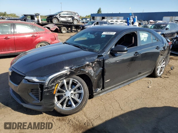 2022 Cadillac CT4-V z VIN 1G6DH5RL2N0121059, wystawiony jako Copart lot #71968614 z przebiegiem 55 049 mil mil oraz Szkody całkowita. Historia ofert i sprzedaży dostępna na DreamBid. Obrazek 1.
