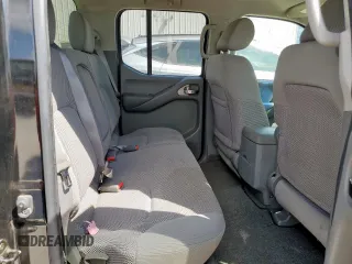 2007 Nissan Frontier SE z VIN 1N6AD09U07C455080, wystawiony jako Copart lot #50559445 z przebiegiem 134 728 mil mil oraz Czysty tytuł • Clean title. Historia ofert i sprzedaży dostępna na DreamBid. Obrazek 10.