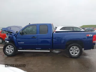 2013 GMC Sierra 1500 SLE with VIN 1GTR2VE70DZ261943, listed as a IAAI auction lot 41767646 with 318,185 mi miles and . Bid and sale history available at DreamBid. Image 15.