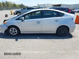 2015 Toyota Prius Four with VIN JTDKN3DU0F0443458, listed as a IAAI auction lot 42086506 with 121,952 mi miles and . Bid and sale history available at DreamBid. Image 15.