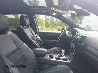 2021 Jeep Grand Cherokee Laredo X z VIN 1C4RJEAG0MC624737, wystawiony jako IAAI lot #42133614 z przebiegiem 61 970 mil mil oraz . Historia ofert i sprzedaży dostępna na DreamBid. Obrazek 5.