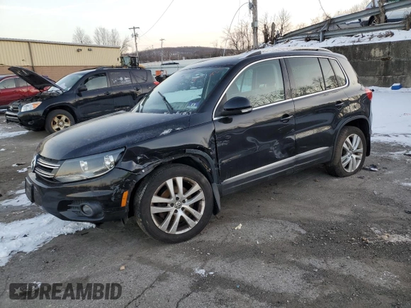 2013 Volkswagen Tiguan S с VIN WVGBV3AX2DW577716, выставлен на аукционе Copart как лот 85504974 с пробегом 101 532 миль миль и Списание • Salvage title. История ставок и продаж доступна на DreamBid. Изображение 1.