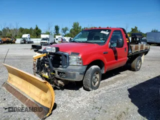 2007 Ford Super Duty F-250 XL with VIN 1FTNF21567EB06167, listed as a Copart auction lot 68421444 with 51,153 mi miles and Salvage Title. Bid and sale history available at carsss.com. Image 1.