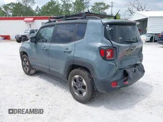 2017 Jeep Renegade Deserthawk z VIN ZACCJBCBXHPF82004, wystawiony jako IAAI lot #42027598 z przebiegiem Nie podano mil oraz . Historia ofert i sprzedaży dostępna na DreamBid. Obrazek 3.