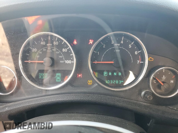 2017 Jeep Wrangler Sport z VIN 1C4AJWAG2HL710169, wystawiony jako Copart lot #49053995 z przebiegiem 103 283 mil mil oraz Czysty tytuł • Clean title. Historia ofert i sprzedaży dostępna na DreamBid. Obrazek 9.