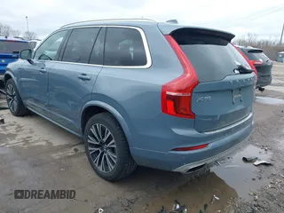 2021 Volvo XC90 Momentum with VIN YV4102PK4M1763398, listed as a IAAI auction lot 41731611 with 81,607 mi miles. Bid and sale history available at carsss.com. Image 3.