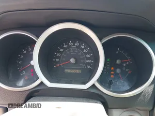 2006 Toyota 4Runner SR5 with VIN JTEZU14R760066270, listed as a IAAI auction lot 42101578 with 274,513 mi miles and . Bid and sale history available at DreamBid. Image 7.