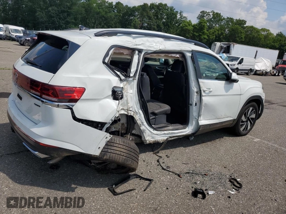 2025 Volkswagen Atlas SE with VIN 1V2HR2CA1SC555919, listed as a Copart auction lot 62876785 with 2,377 mi miles and Non repairable. Bid and sale history available at DreamBid. Image 3.