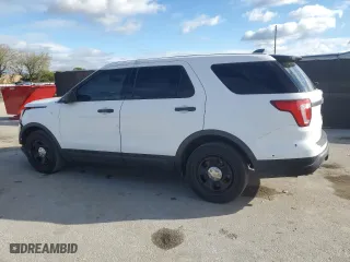 2019 Ford Police Interceptor Utility with VIN 1FM5K8AR9KGB43871, listed as a Copart auction lot 87615745 with 99,363 mi miles and Non Repairable. Bid and sale history available at carsss.com. Image 2.