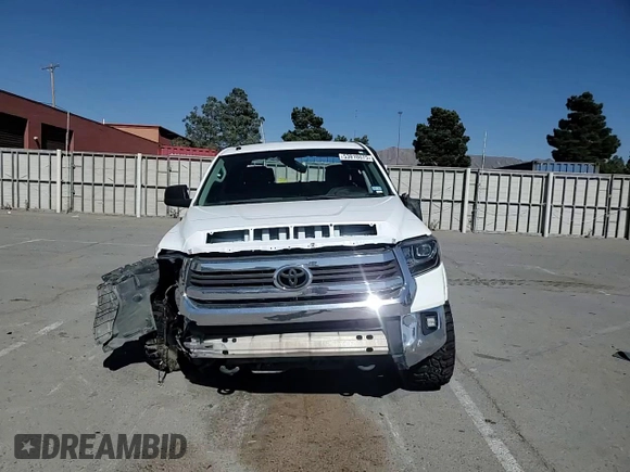 2016 Toyota Tundra SR5 z VIN 5TFDW5F10GX562642, wystawiony jako Copart lot #53810075 z przebiegiem 135 792 mil mil oraz Szkoda całkowita • Salvage title. Historia ofert i sprzedaży dostępna na DreamBid. Obrazek 13.