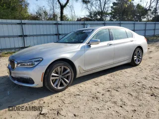 2016 BMW 7 Series 750i xDrive z VIN WBA7F2C58GG419163, wystawiony jako Copart lot #52429835 z przebiegiem 93 025 mil mil oraz Szkoda całkowita • Salvage title. Historia ofert i sprzedaży dostępna na DreamBid. Obrazek 1.