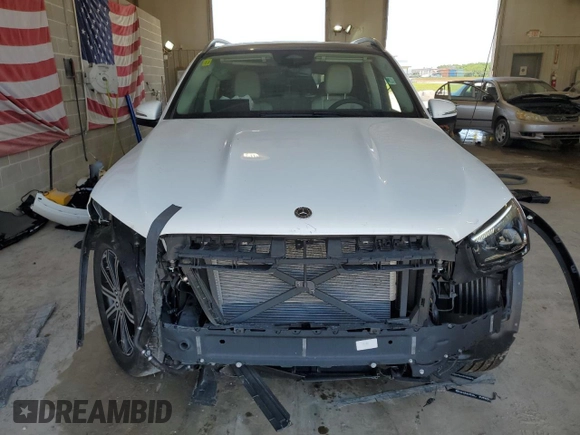 2024 Mercedes-Benz GLE 450 with VIN 4JGFB5KB1RB200365, listed as a Copart auction lot 65631214 with 1,792 mi miles and Salvage title. Bid and sale history available at DreamBid. Image 5.