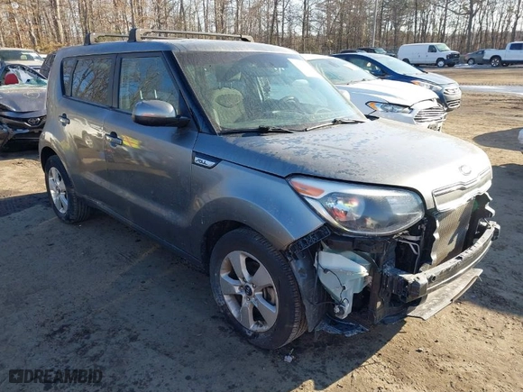 2019 Kia Soul with VIN KNDJN2A28K7658063, listed as a IAAI auction lot 41373746 with 75,161 mi miles. Bid and sale history available at carsss.com. Image 1.