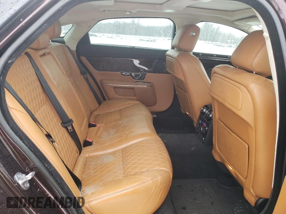 2017 Jaguar XJ with VIN SAJWJ2GD9H8W04365, listed as a Copart auction lot 38997744 with 73,569 mi miles. Bid and sale history available at carsss.com. Image 10.