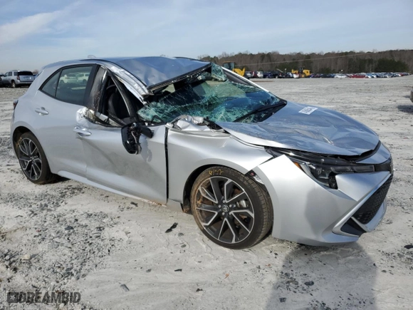 2022 Toyota Corolla Hatchback XSE with VIN JTNC4MBEXN3189243, listed as a Copart auction lot 45805445 with NaN miles and Salvage Title. Bid and sale history available at carsss.com. Image 4.
