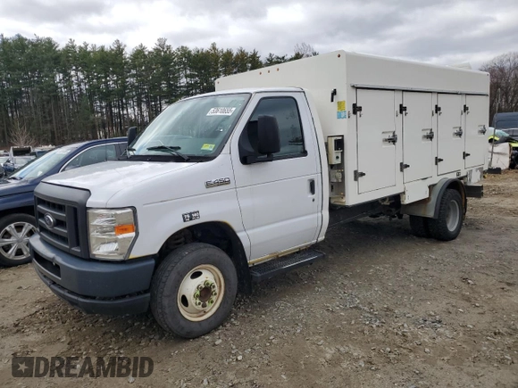 2019 Ford Econoline Commercial with VIN 1FDXE4FS1KDC07794, listed as a Copart auction lot 53610655 with 145,265 mi miles and Clean Title. Bid and sale history available at DreamBid. Image 1.