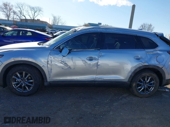 2022 Mazda CX-9 Touring with VIN JM3TCBCY9N0606669, listed as a IAAI auction lot 41894853 with 31,823 mi miles. Bid and sale history available at carsss.com. Image 14.